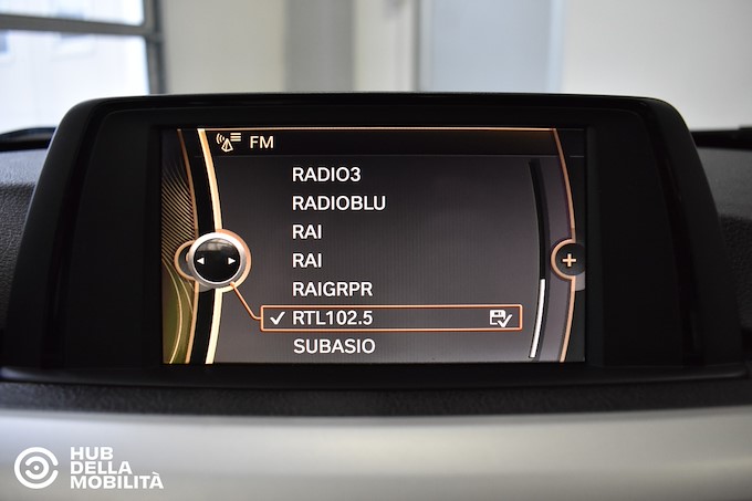 BMW 318d Business aut.